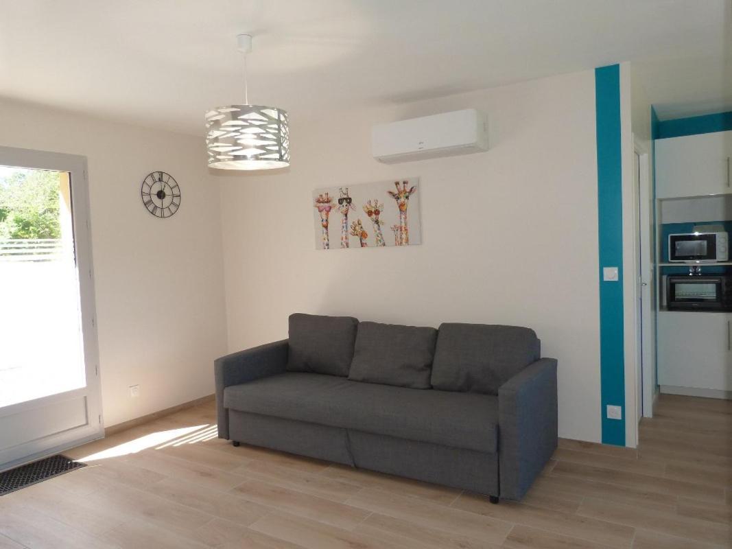 Lumineuse Maison Neuve, Cosy,67M², 2 Chambres/6 Couchages 1Km Lac, 200M Du Bourg. Vue Paisible, Sur La Nature Saint-Pardoux-lʼOrtigier エクステリア 写真