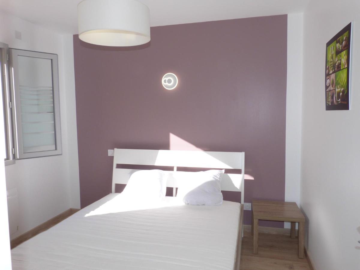 Lumineuse Maison Neuve, Cosy,67M², 2 Chambres/6 Couchages 1Km Lac, 200M Du Bourg. Vue Paisible, Sur La Nature Saint-Pardoux-lʼOrtigier エクステリア 写真